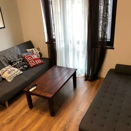 Cozy In Center * סופיה