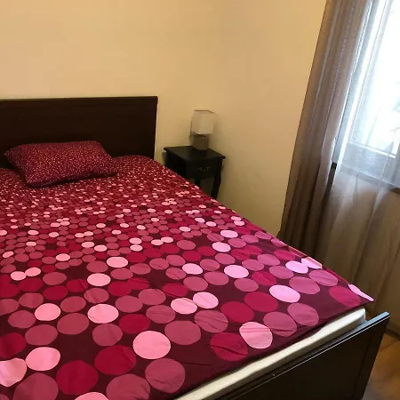 Cozy In Center * סופיה